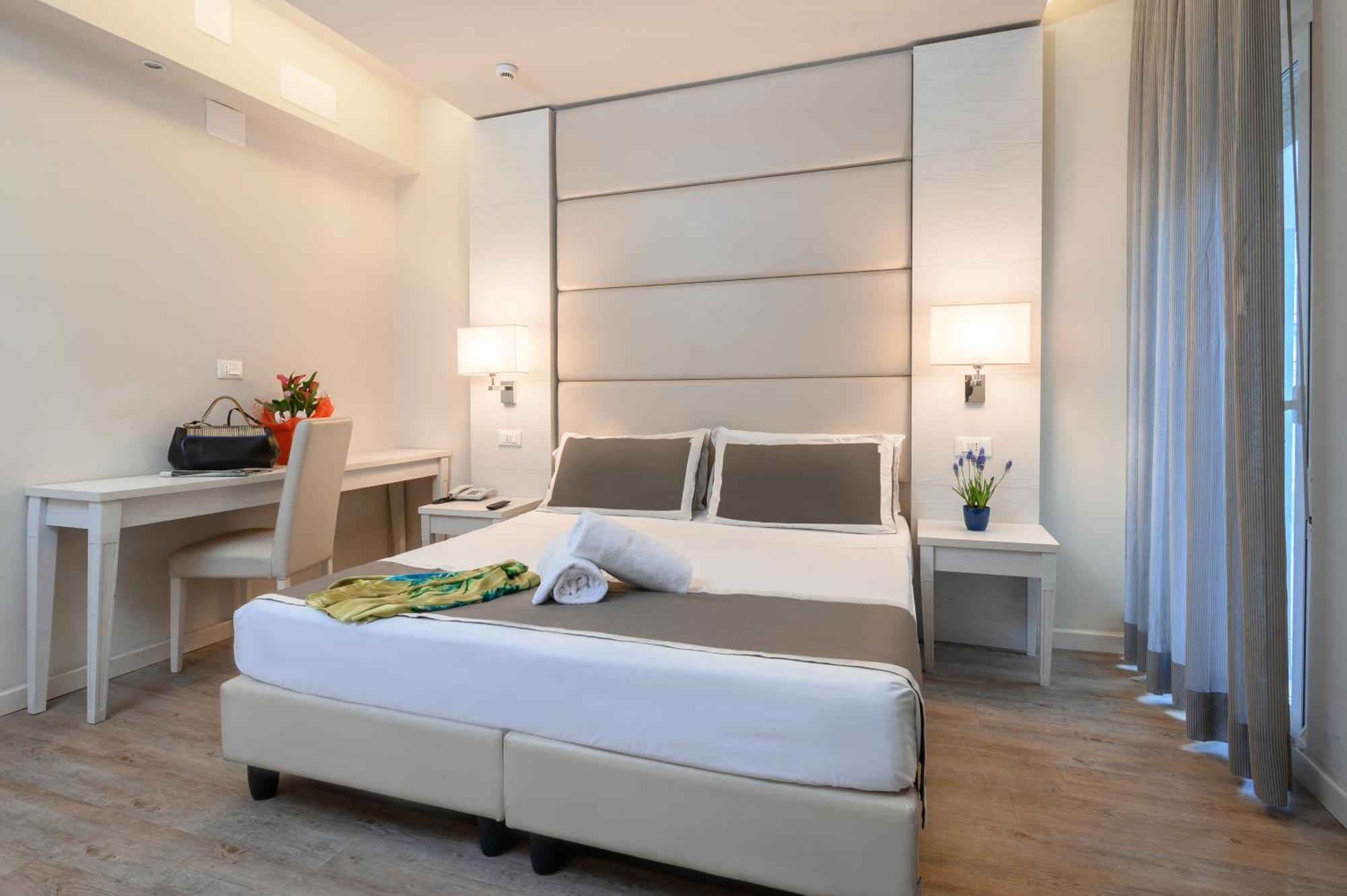 Atlas Hotel Riccione Extérieur photo